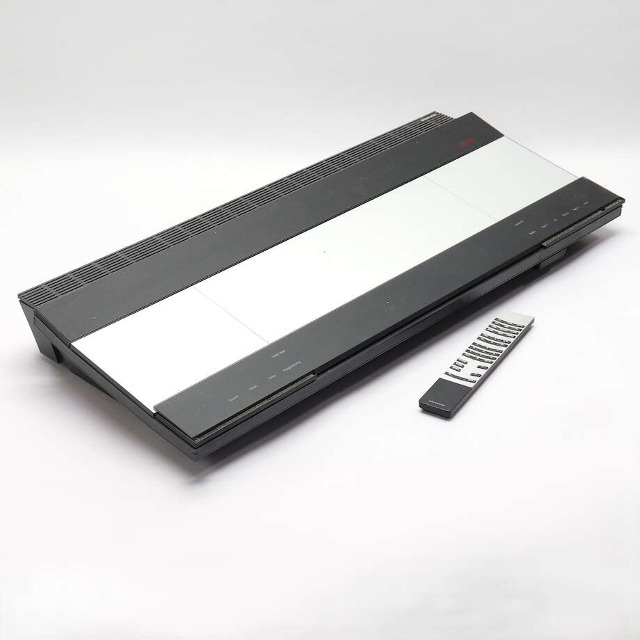 Bang & Olufsen BeoSound 9000 CD Player with Remote